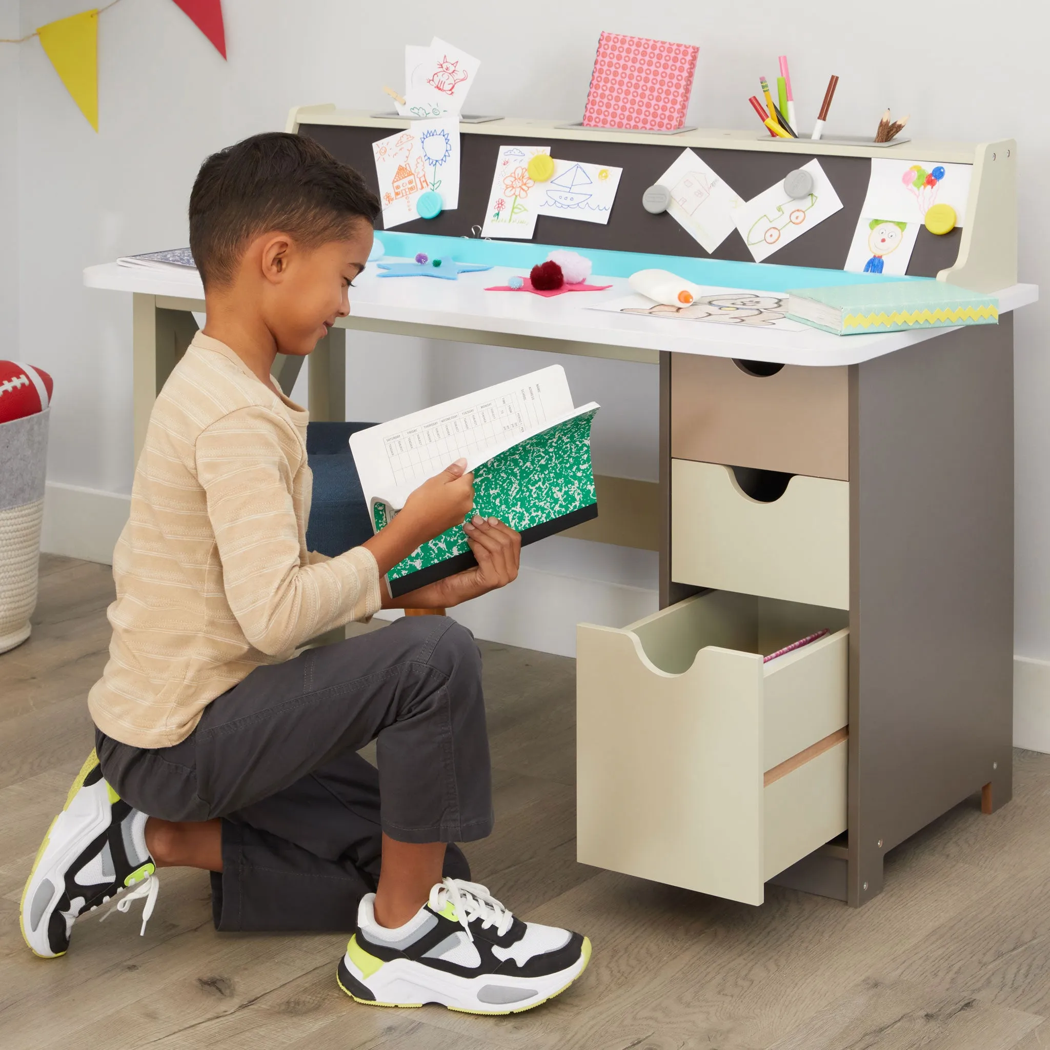 2-in-1 Chalkboard Desk – Wooden Desk with Magnetic Chalkboard, Storage, and Modern Design