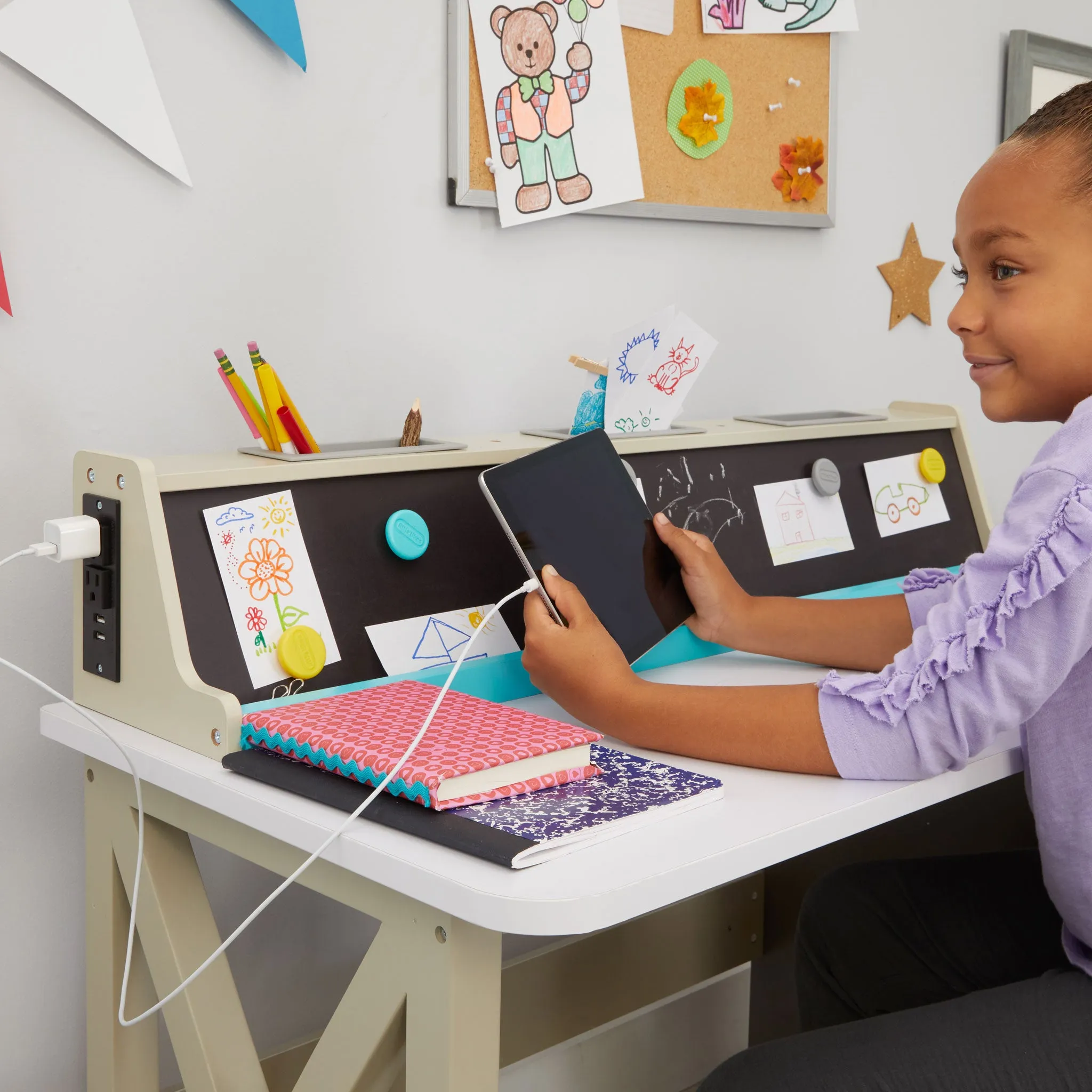 2-in-1 Chalkboard Desk – Wooden Desk with Magnetic Chalkboard, Storage, and Modern Design