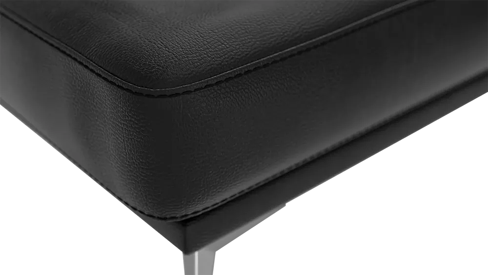 Colyn Sectional