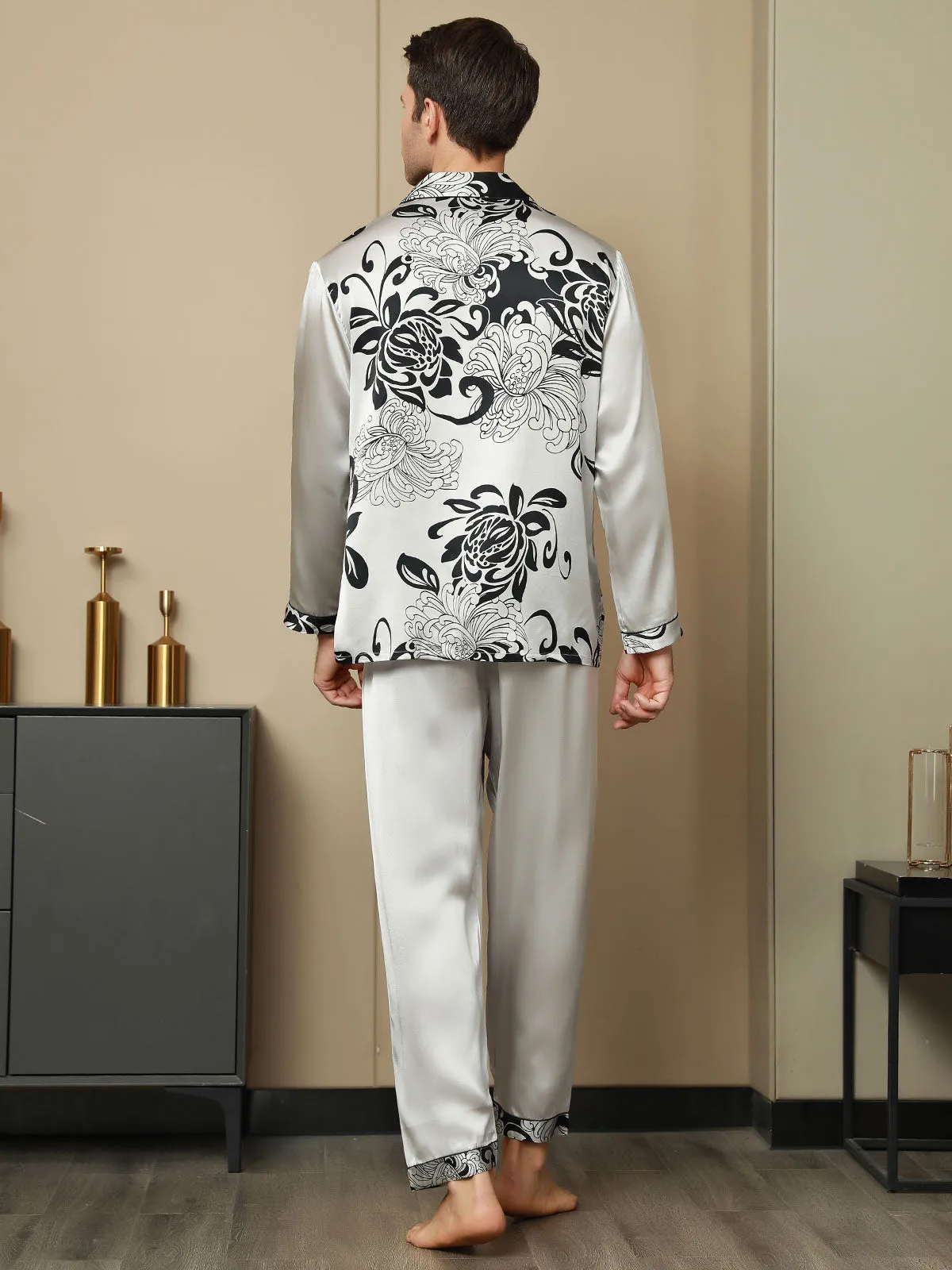 Pure Silk Men‘s Floral Printed Lapel Pyjama Set
