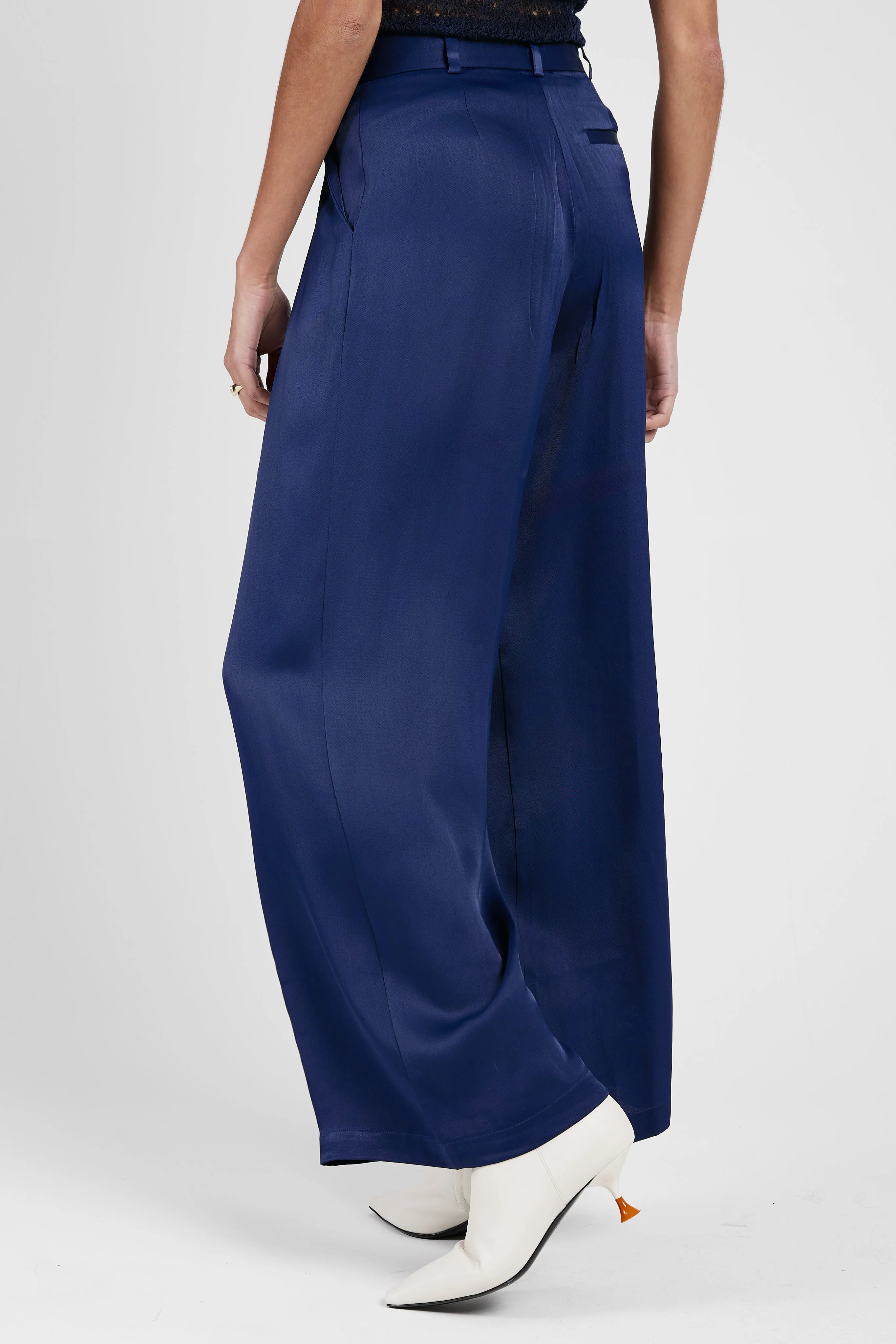 Wellen Satin Pant in Midnight Blue