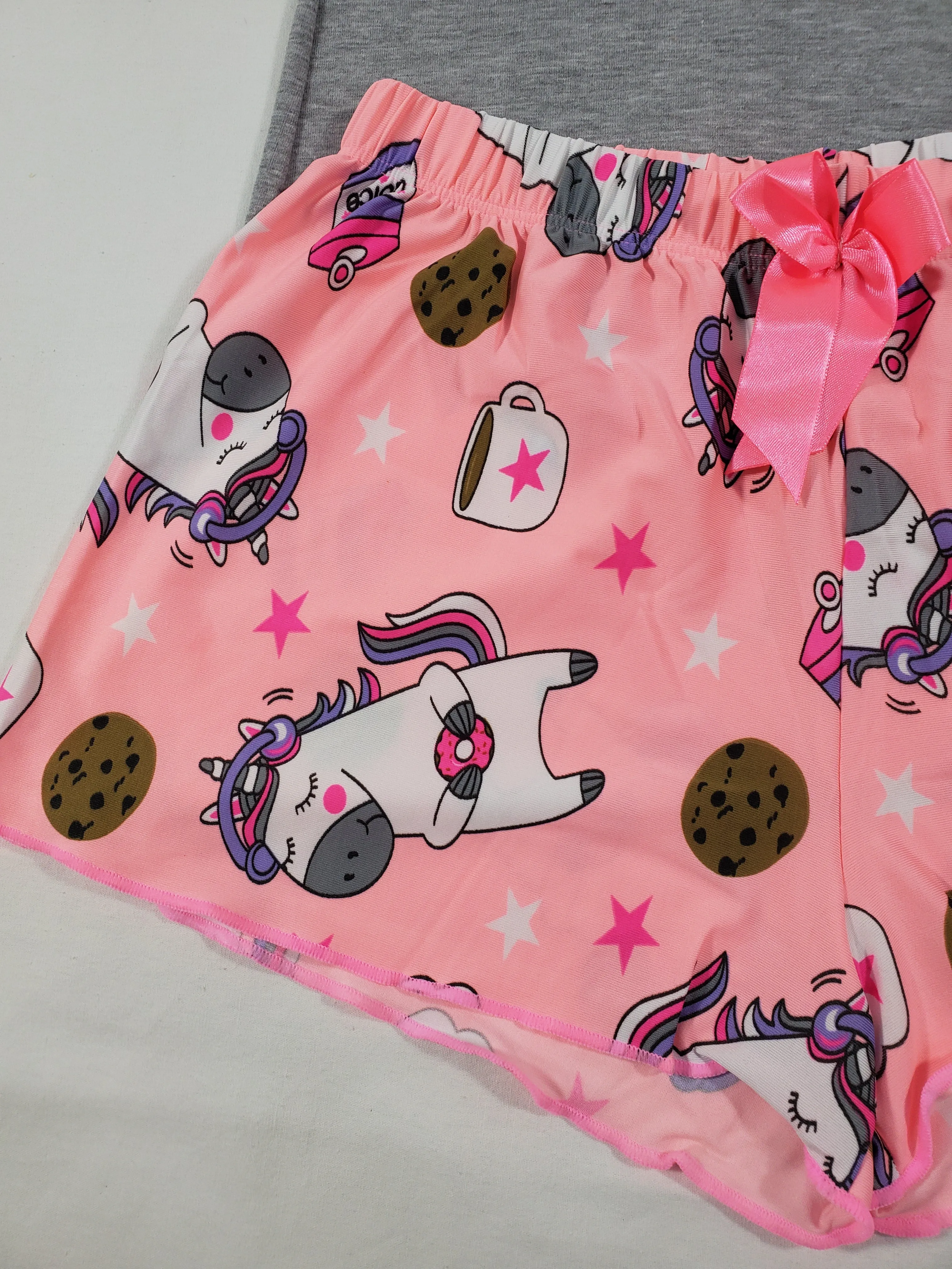 Women's Pink Classic pajamas shorts unicorn and cookies theme gray blouse