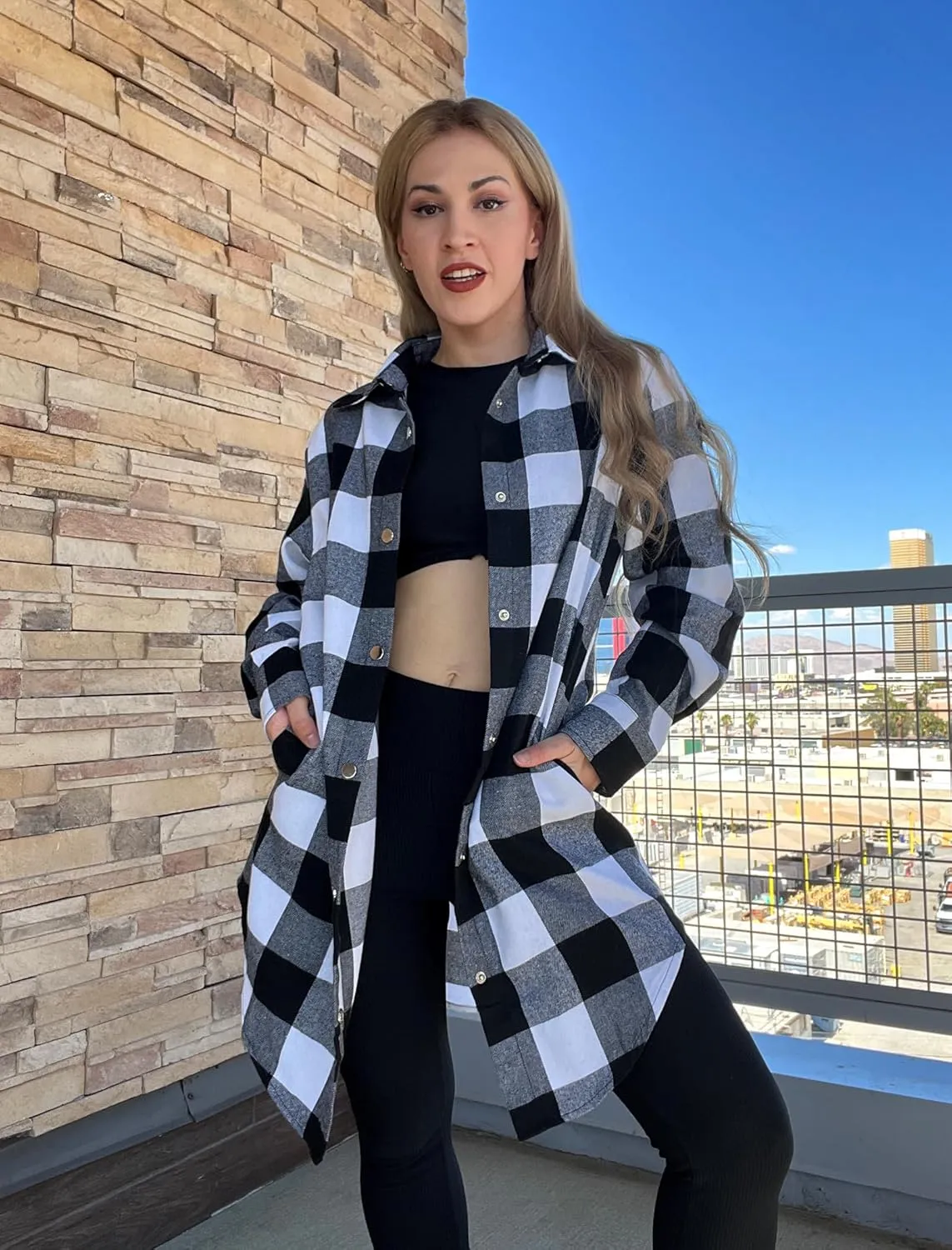 Zeagoo Flannel for Women 2025 Fall Fashion Long Sleeve Plaid Button Down Shirts Shacket Blouse Top with Pockets