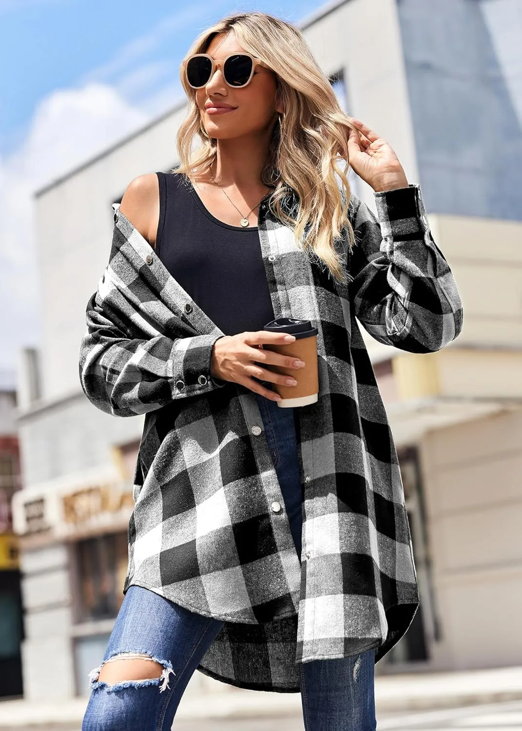 Zeagoo Flannel for Women 2025 Fall Fashion Long Sleeve Plaid Button Down Shirts Shacket Blouse Top with Pockets